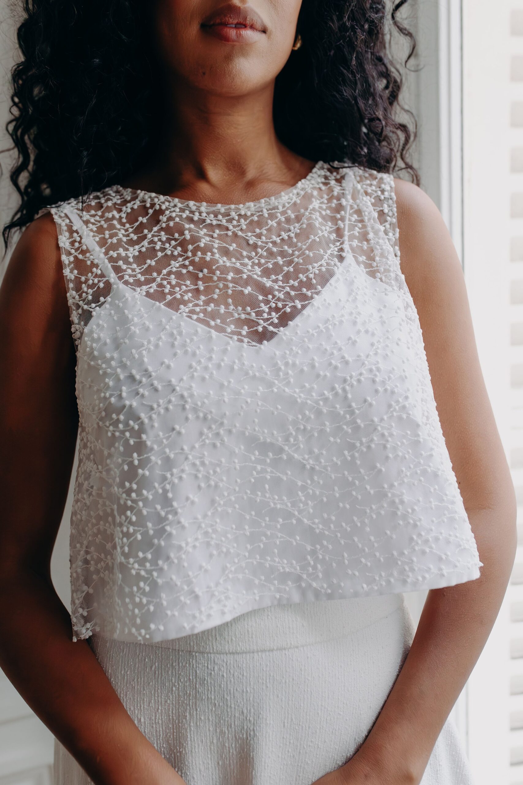 Top en tulle brodé et son caraco Charline Loisel